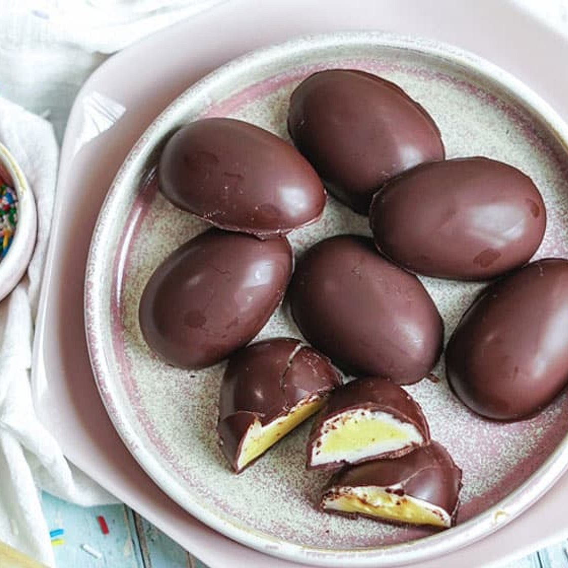 Vegan Creme Eggs