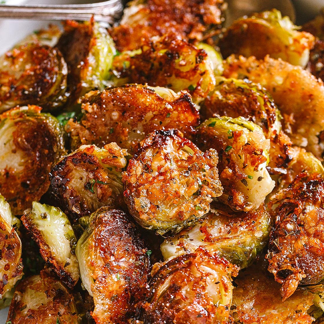 Garlic Parmesan Roasted Brussels Sprouts