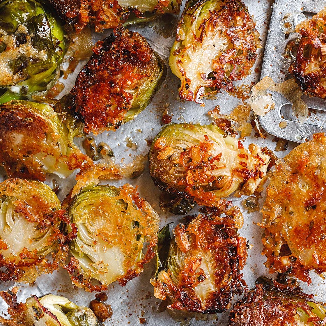 Garlic Parmesan Roasted Brussels Sprouts