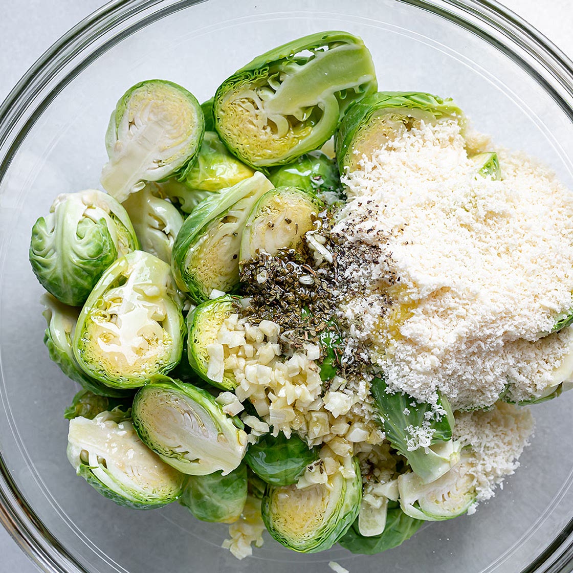 Garlic Parmesan Roasted Brussels Sprouts