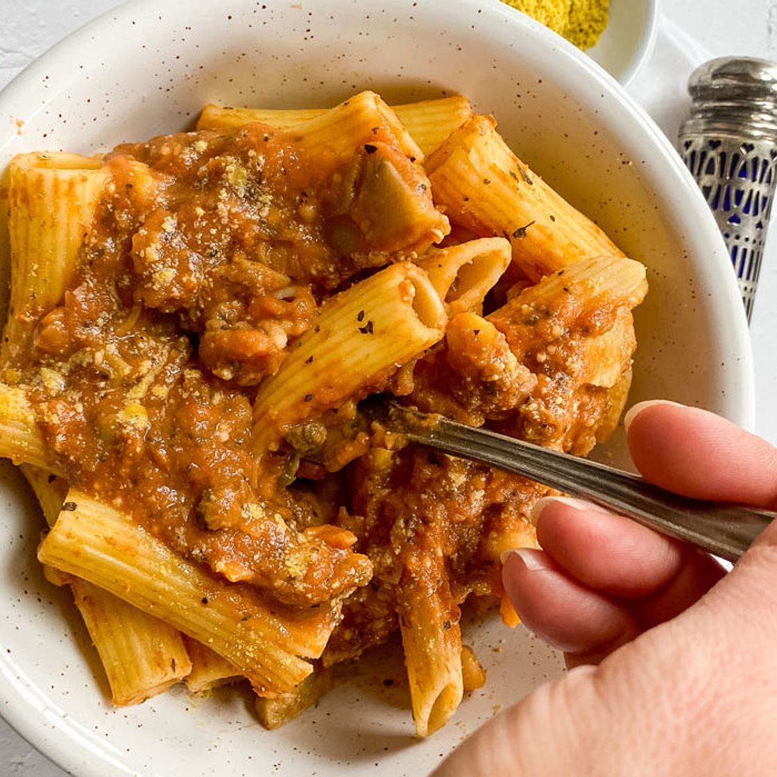 Vegan Creamy Tomato Pasta Sauce