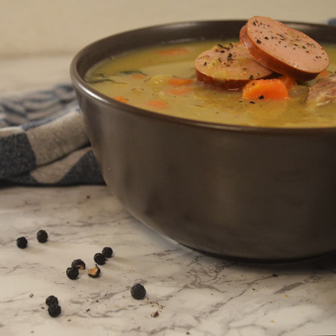 Ouderwetse erwtensoep