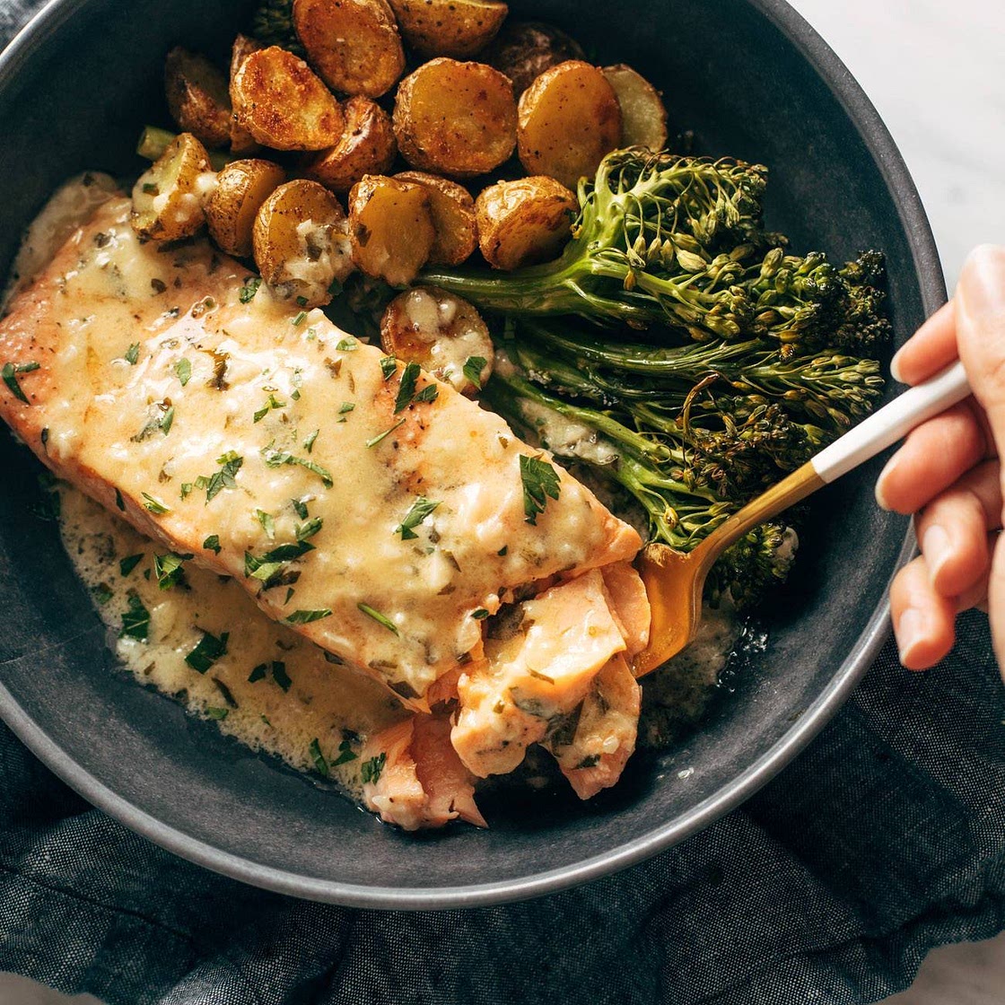 Baked Salmon with Amazing Lemon Sauce