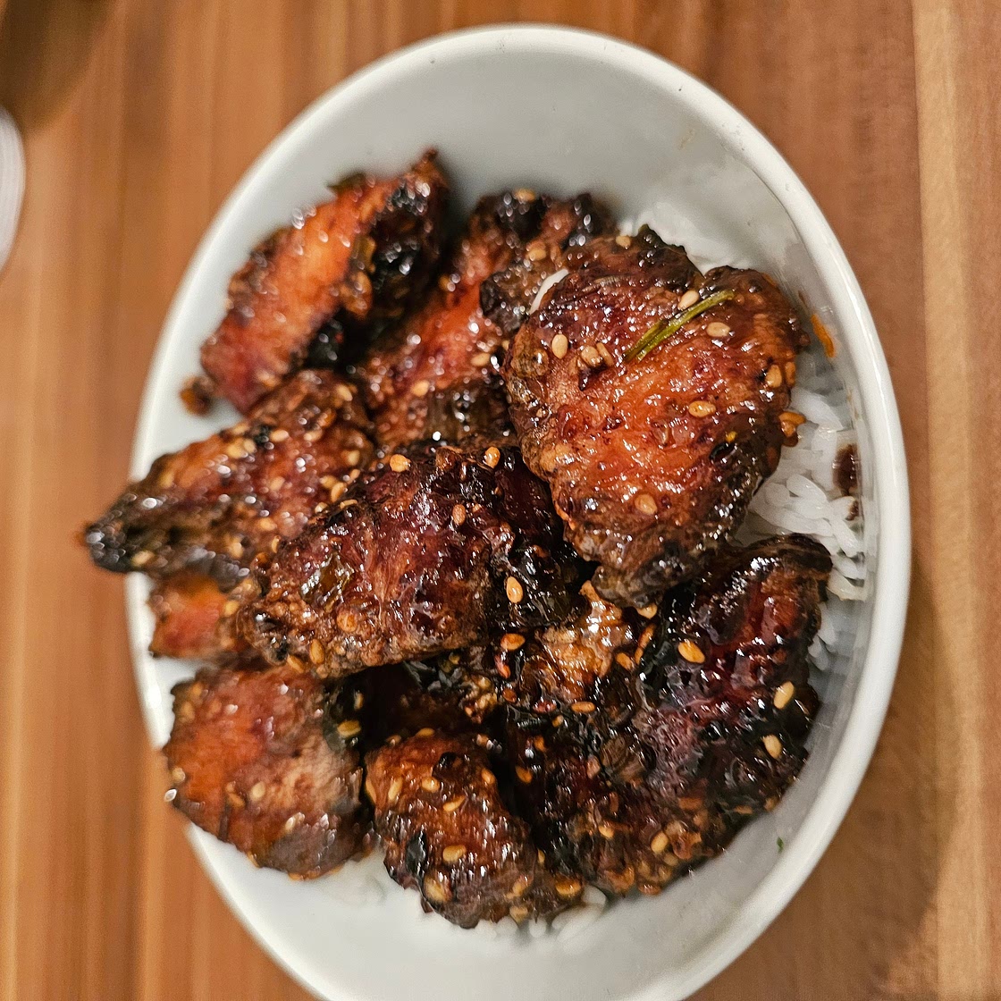 Dakgangjeong (Koreanische knusprige Chicken Bites)