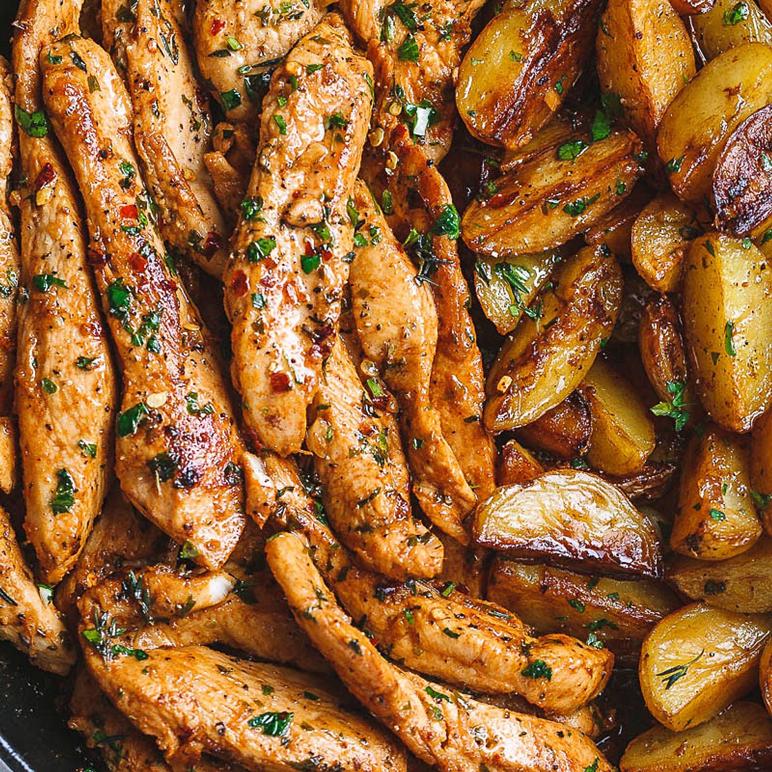 Garlic Butter Chicken and Potatoes Skillet