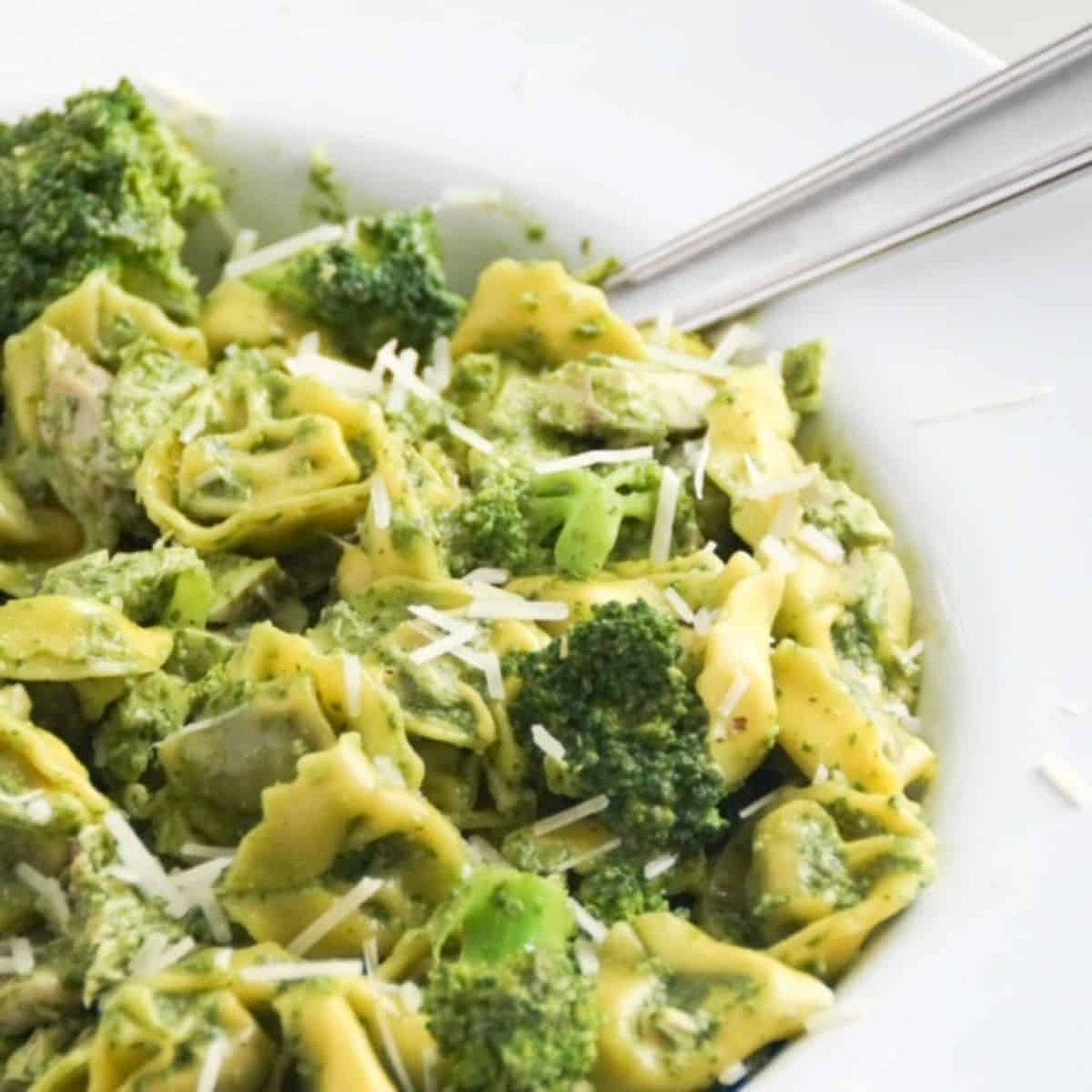 15-Minute Pesto with Tortellini