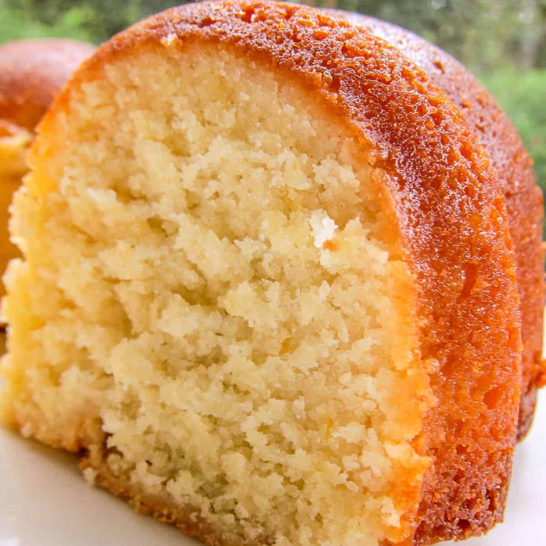 The Ritz Carlton Lemon Pound Cake