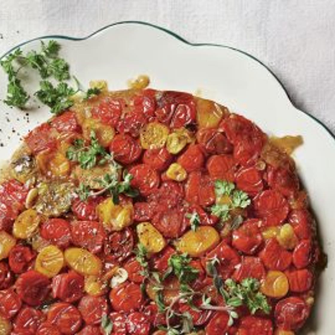 tarte tatin met tomaten & manchego