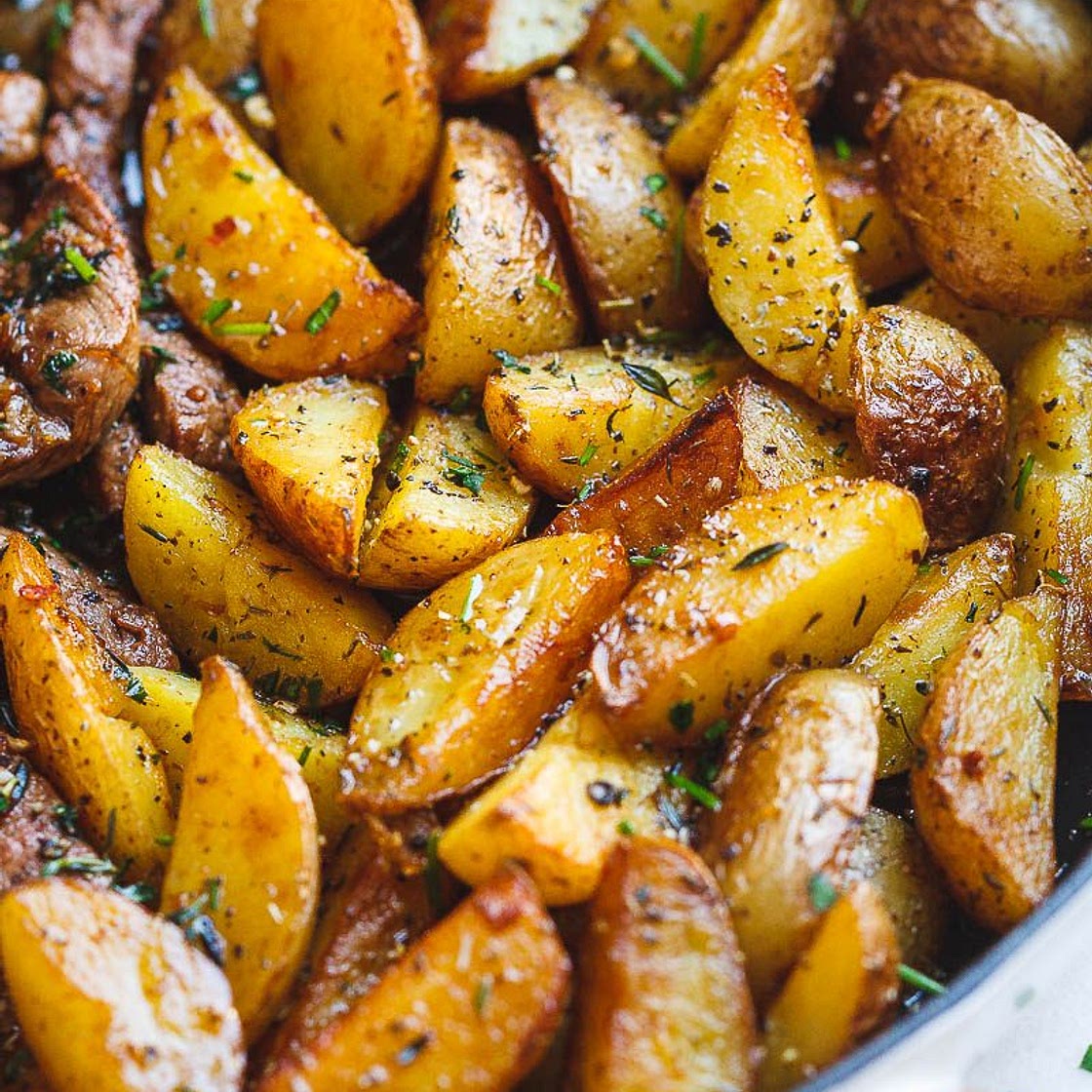 Garlic Butter Steak and Potatoes Skillet