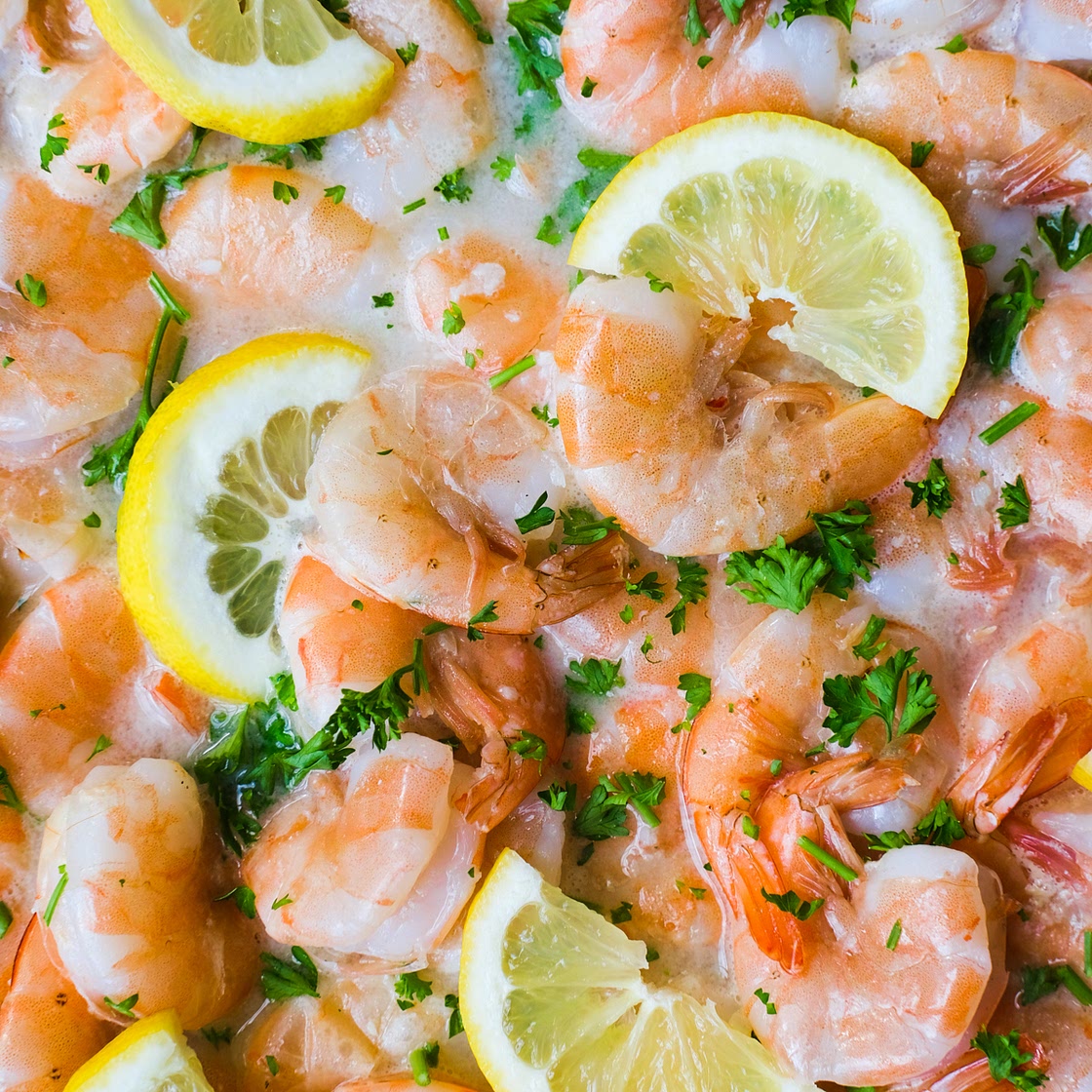 Lemon Garlic Shrimp in White Wine Sauce