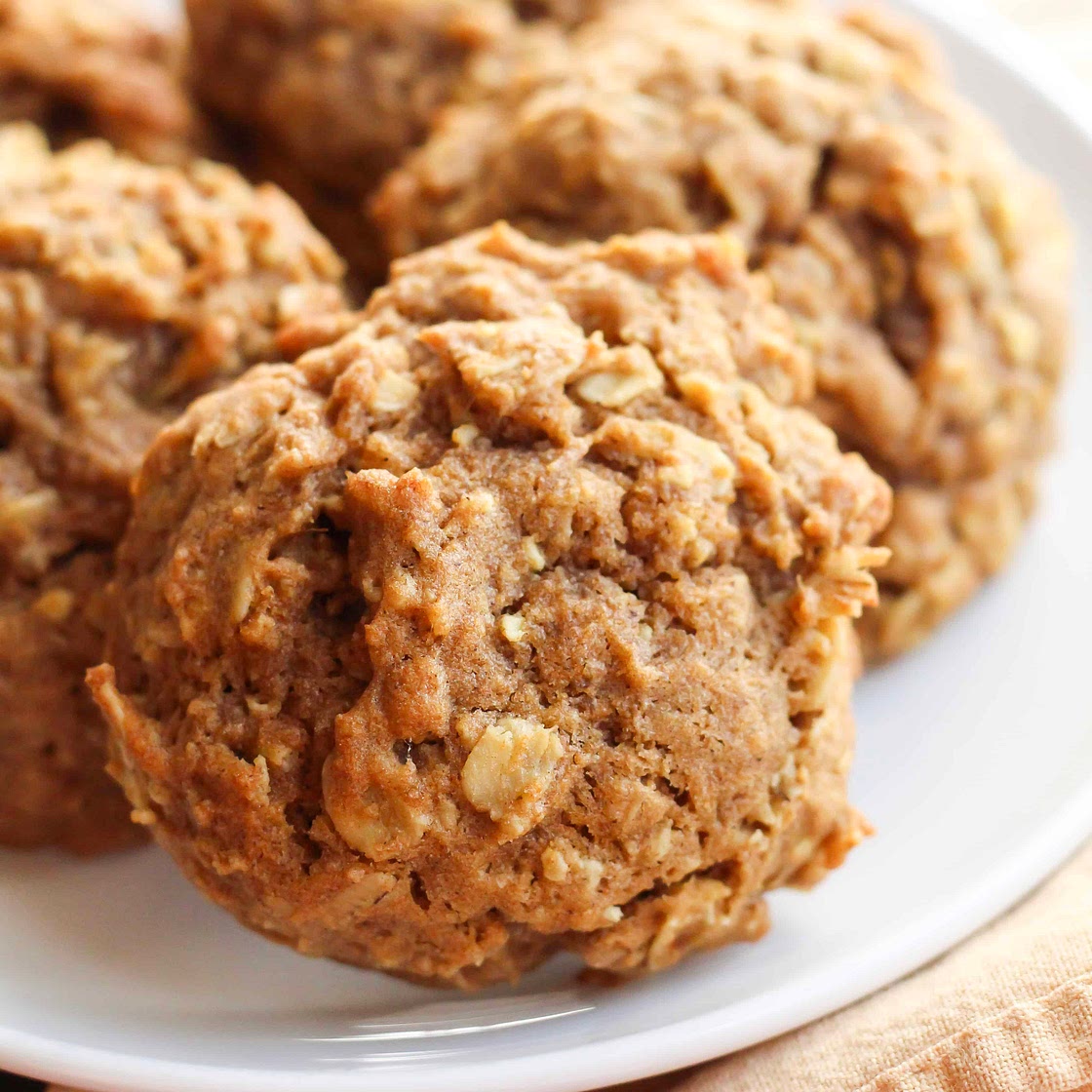 Soft Pumpkin Oatmeal Cookies (gluten-free, dairy-free option)