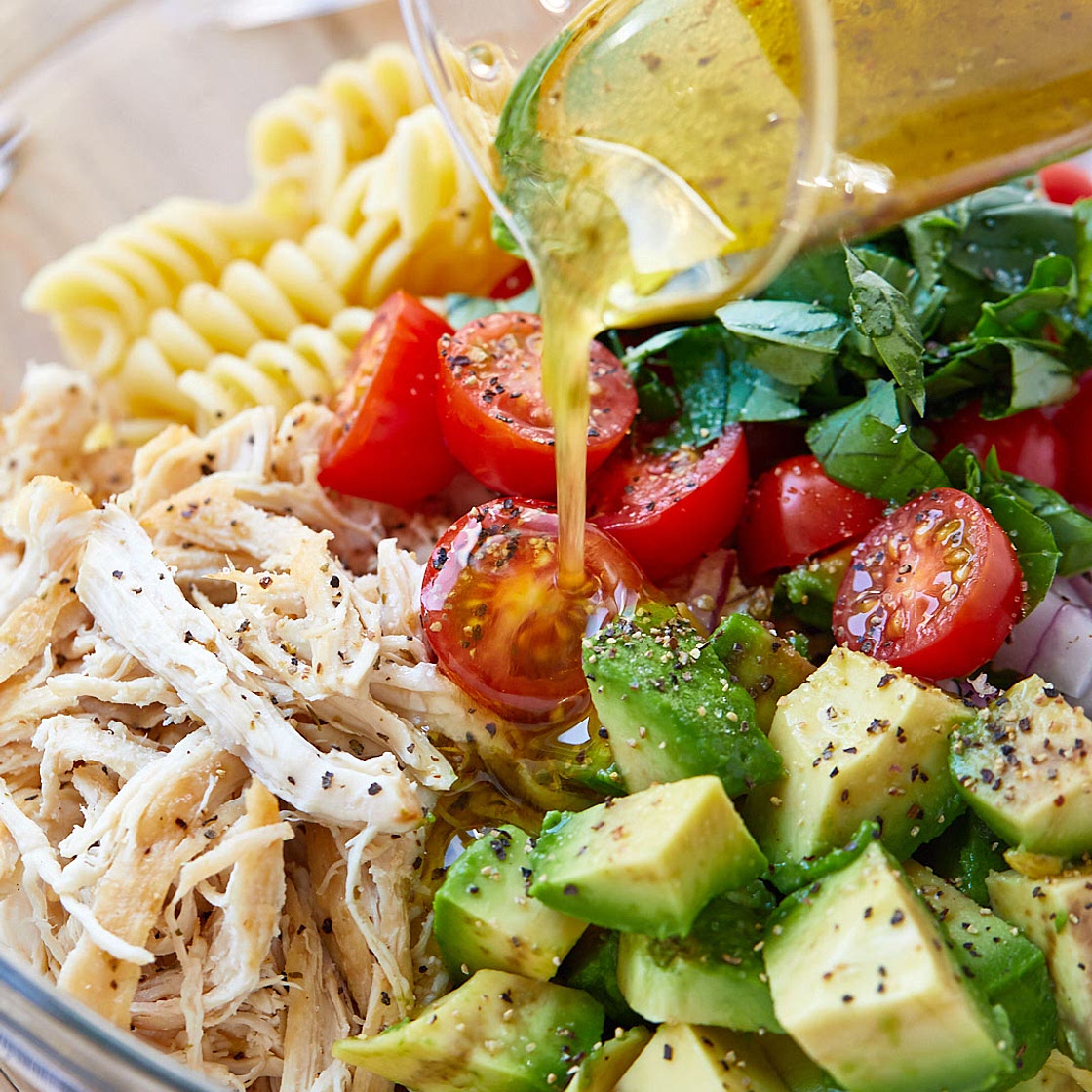 Healthy Chicken Pasta Salad with Avocado, Tomato, and Basil ﻿