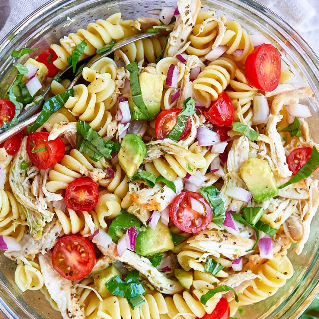 Healthy Chicken Pasta Salad with Avocado, Tomato, and Basil ﻿