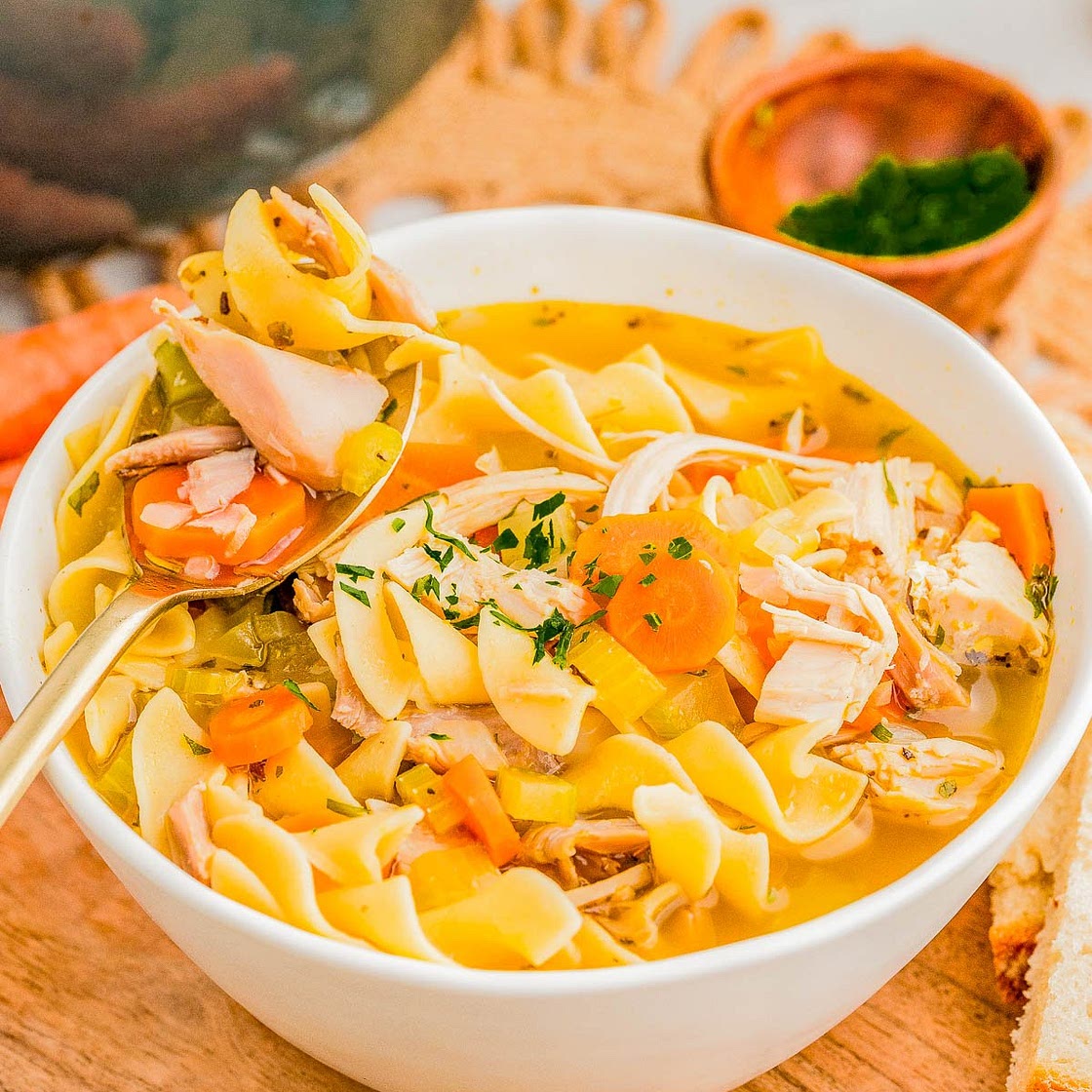 Easy 30-Minute Homemade Chicken Noodle Soup