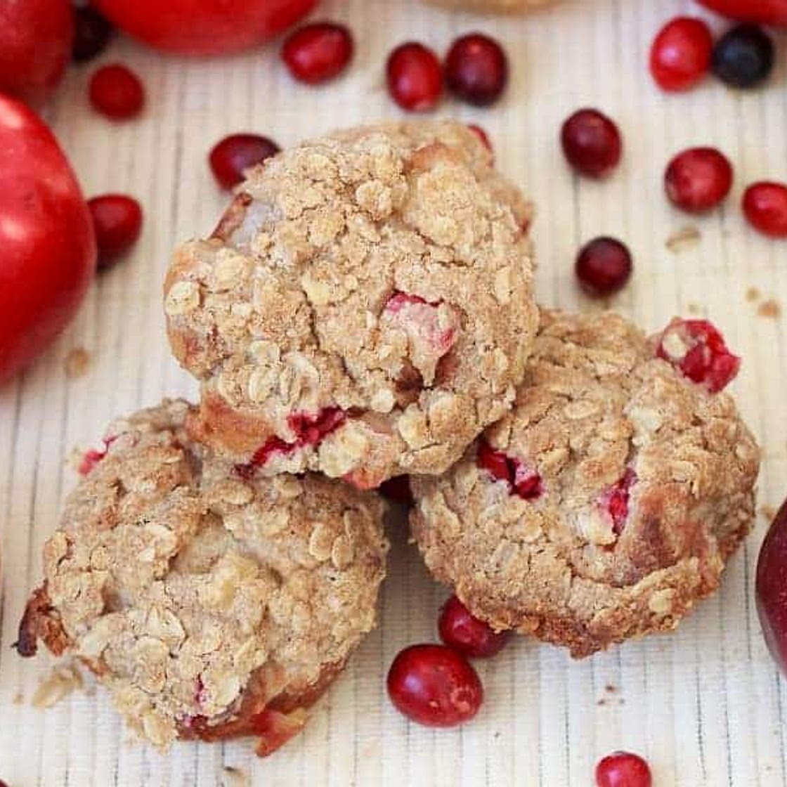 Apple cranberry muffins with streusel topping