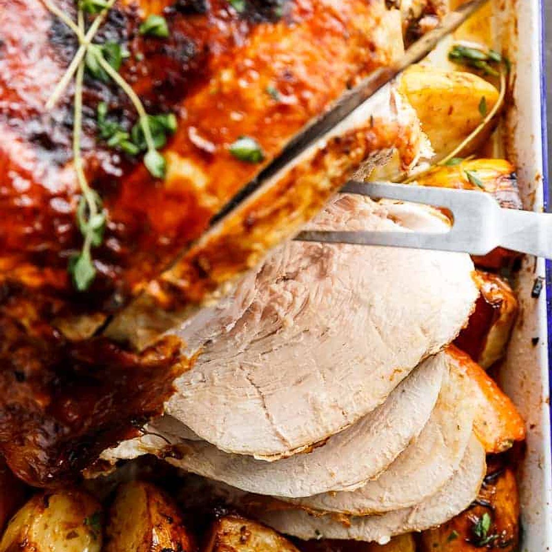 One Pan Juicy Herb Roasted Turkey & Potatoes With Gravy