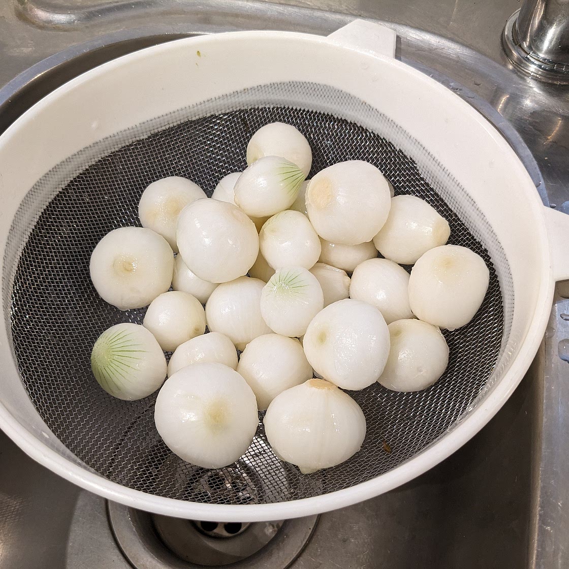 English Style Pickled Onions