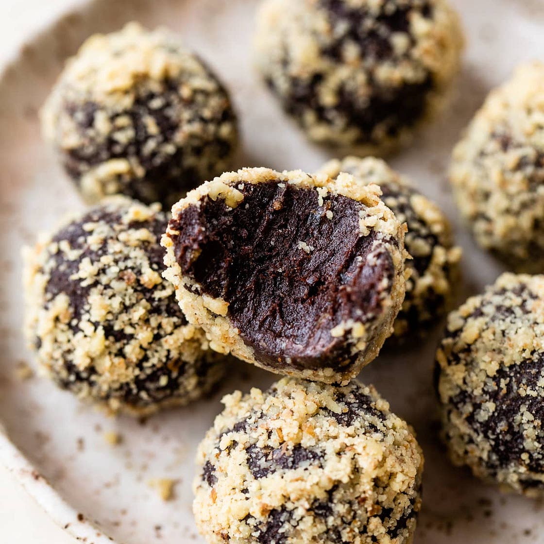 Chocolate Brownie Date Balls