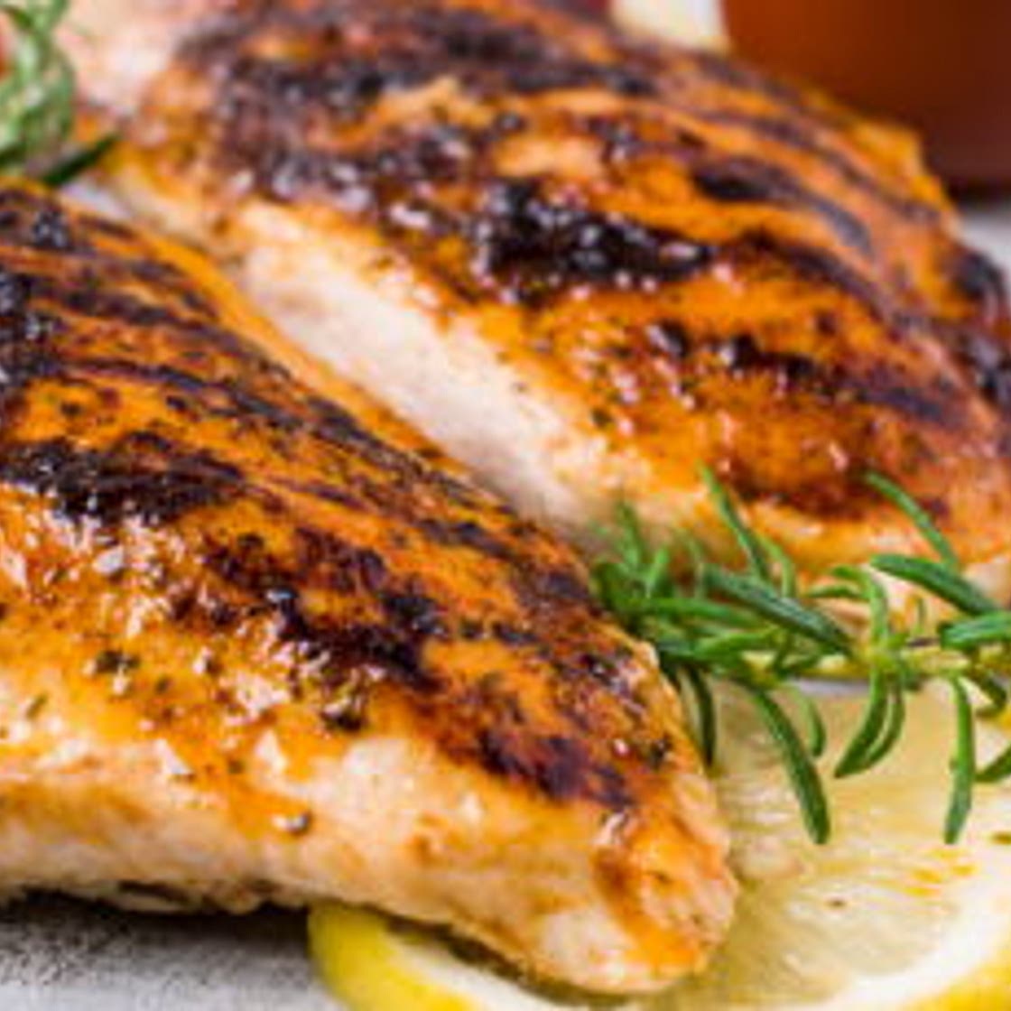 Blancs de poulet laqués