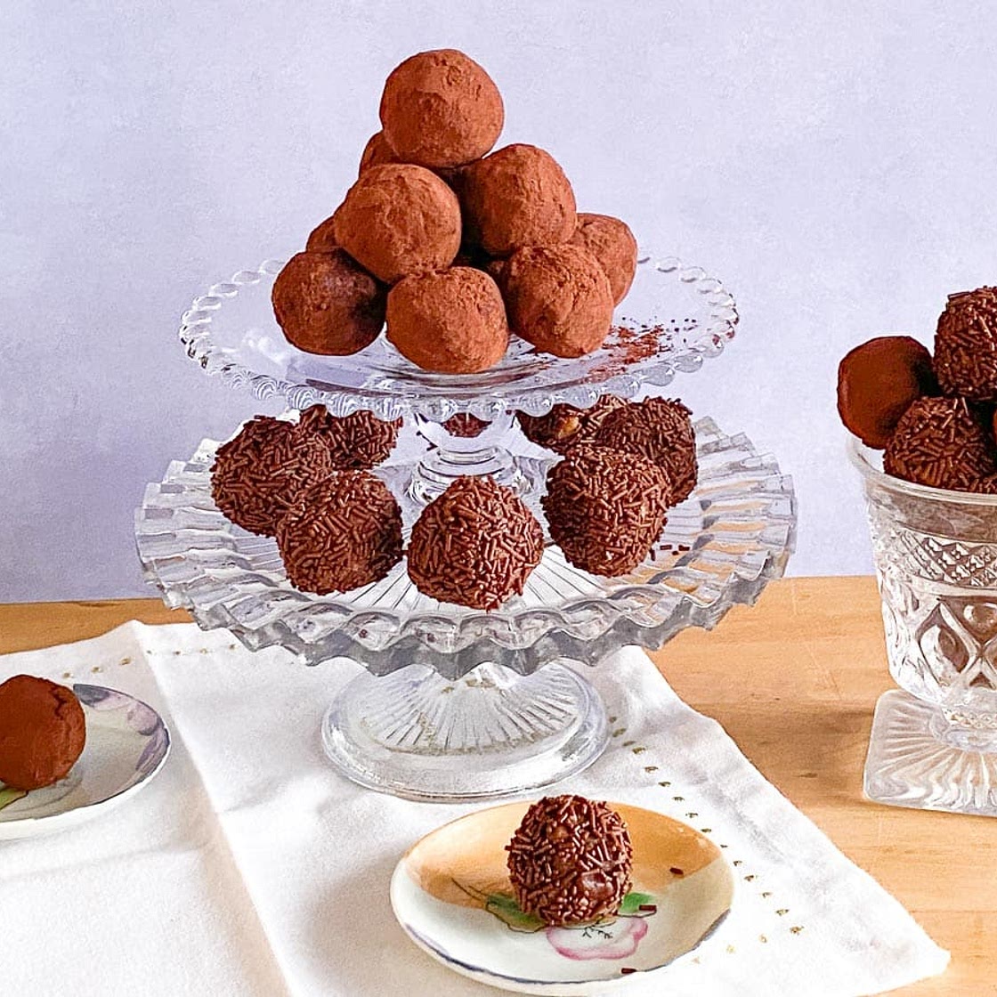 Low FODMAP Chocolate Walnut Truffles - Troufakia