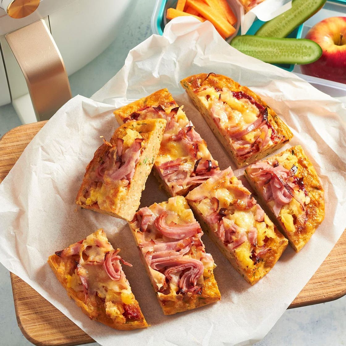 Air fryer Hawaiian pizza zucchini slice recipe