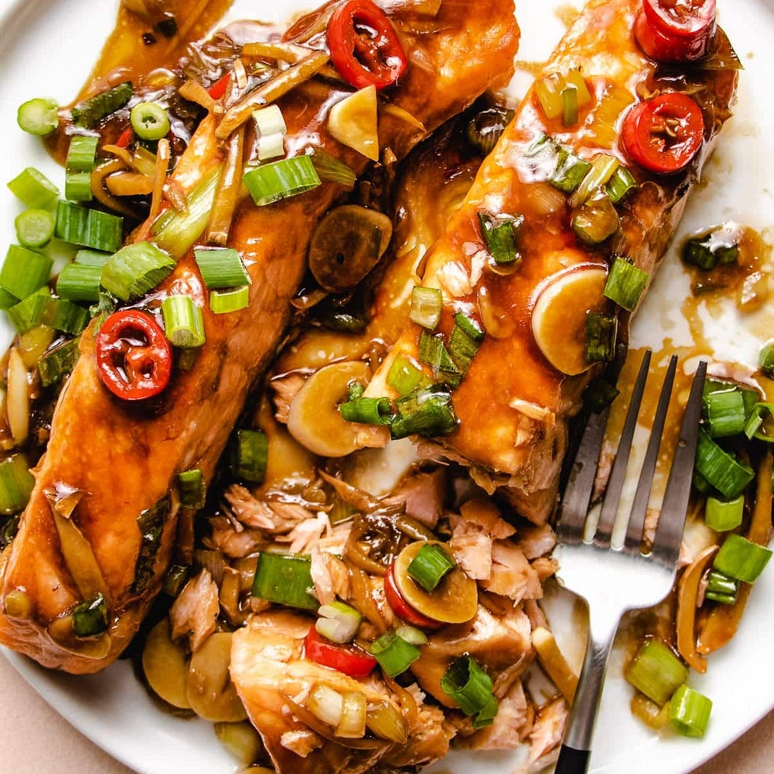 "Soy" Ginger Glazed Salmon Fillets