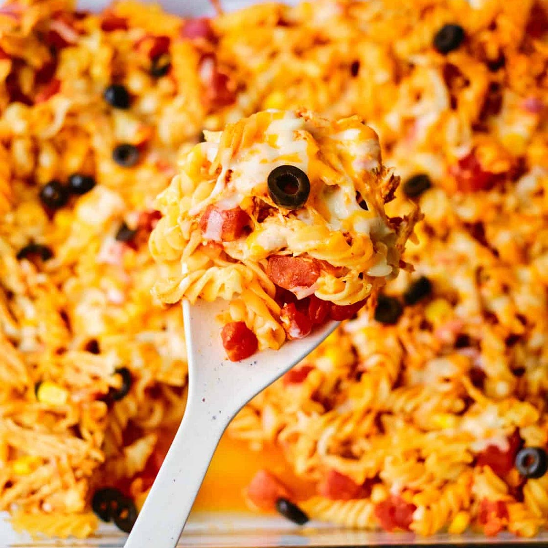 Chicken enchilada pasta bake
