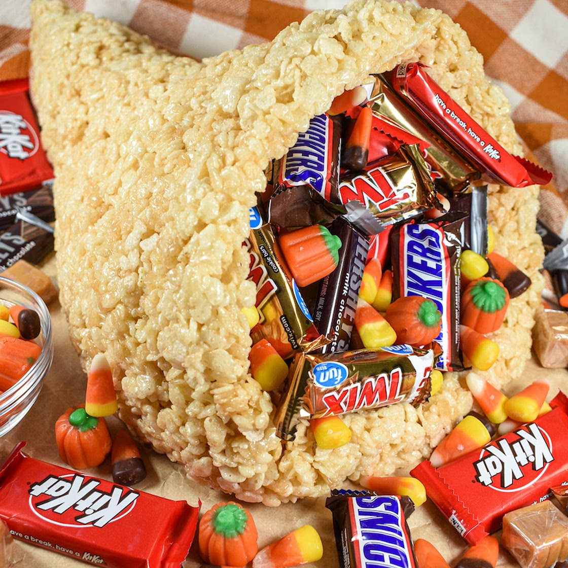 Thanksgiving Cornucopia Centerpiece (Krispie Treat Cornucopia)