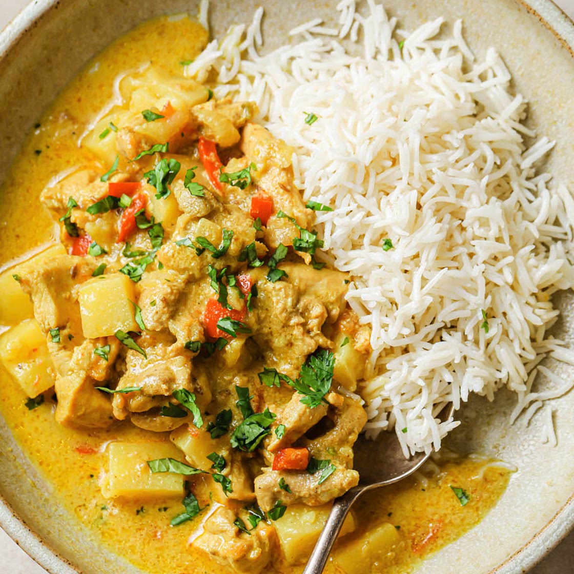 Chicken Curry with Coconut Milk and Potatoes