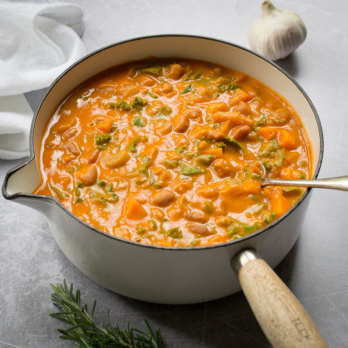 Borlotti Bean Soup with kale and lemon