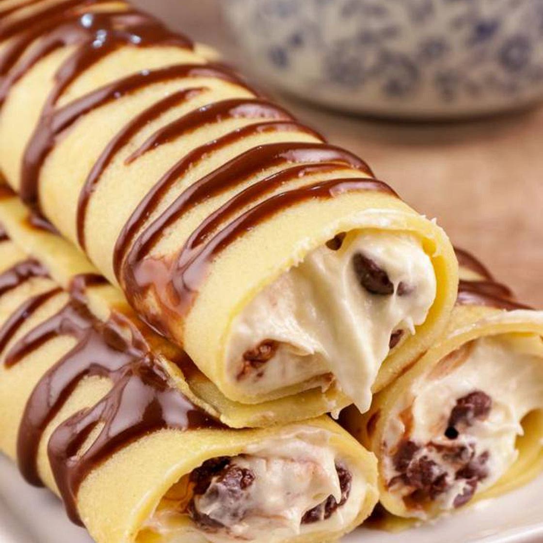 Keto Smores Roll Ups