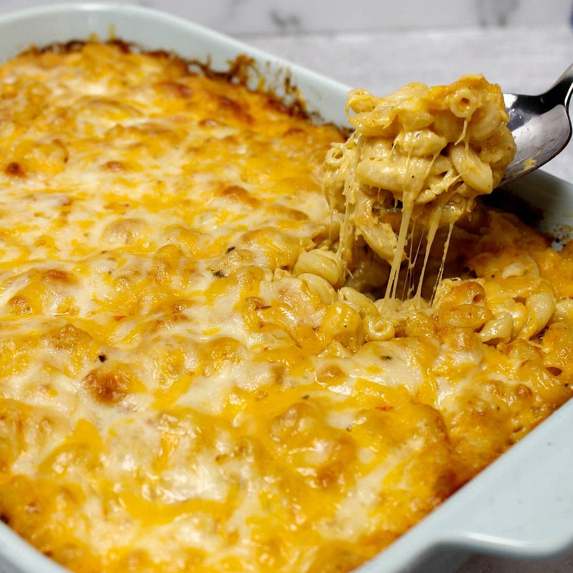 The Best Homemade 4-Cheese Baked Macaroni and Cheese
