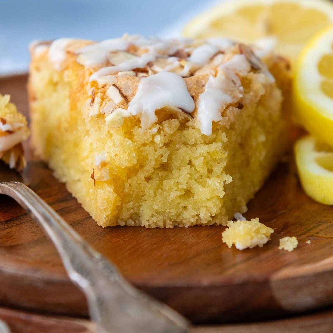 Moist, Fluffy Almond Flour Lemon Cake (Easy Tips)
