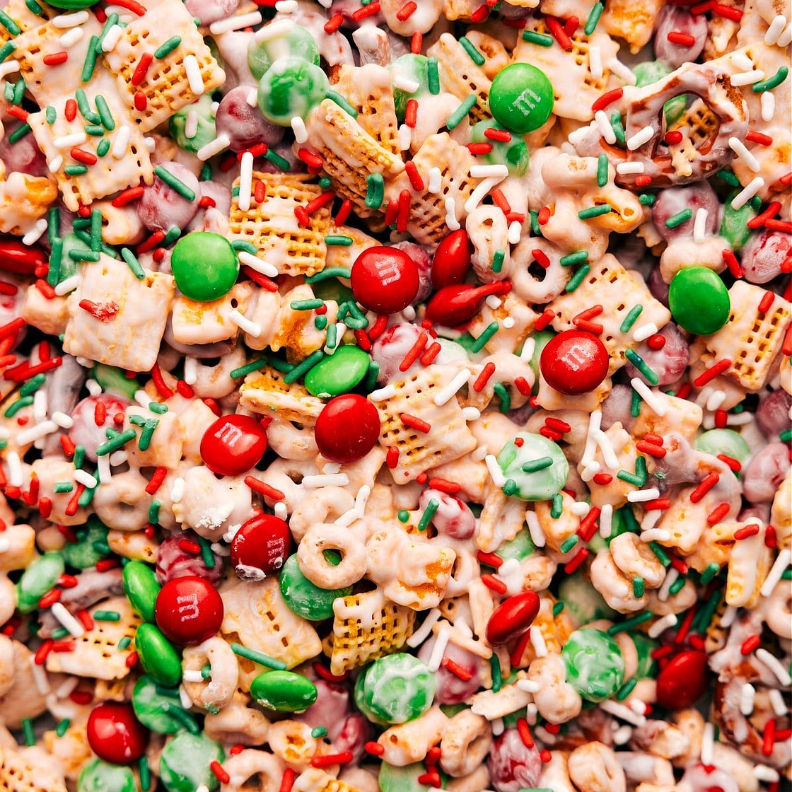 Christmas Snack Mix