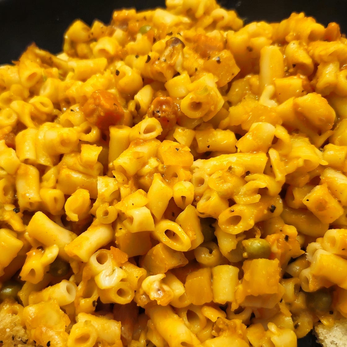 4 Ingredient Hamburger Casserole (Quick & Easy)