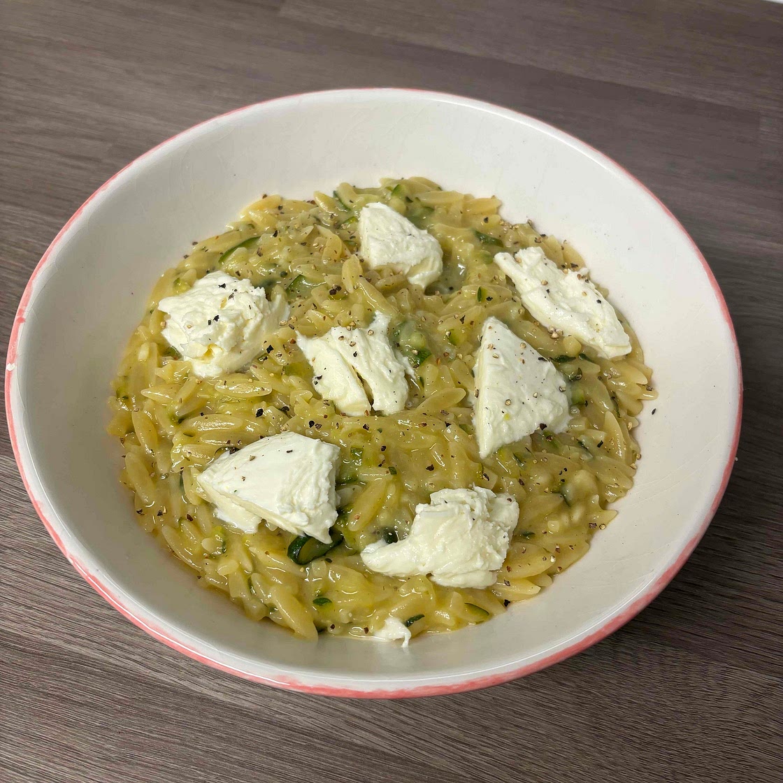 Lemon courgette orzo