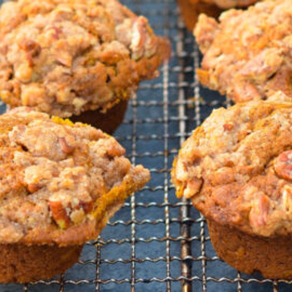 Pumpkin Pecan Crunch Muffins
