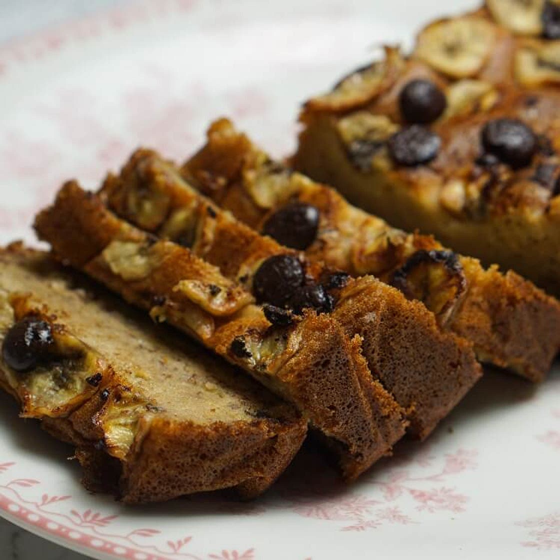 Banana Cake with Chocolate Chips