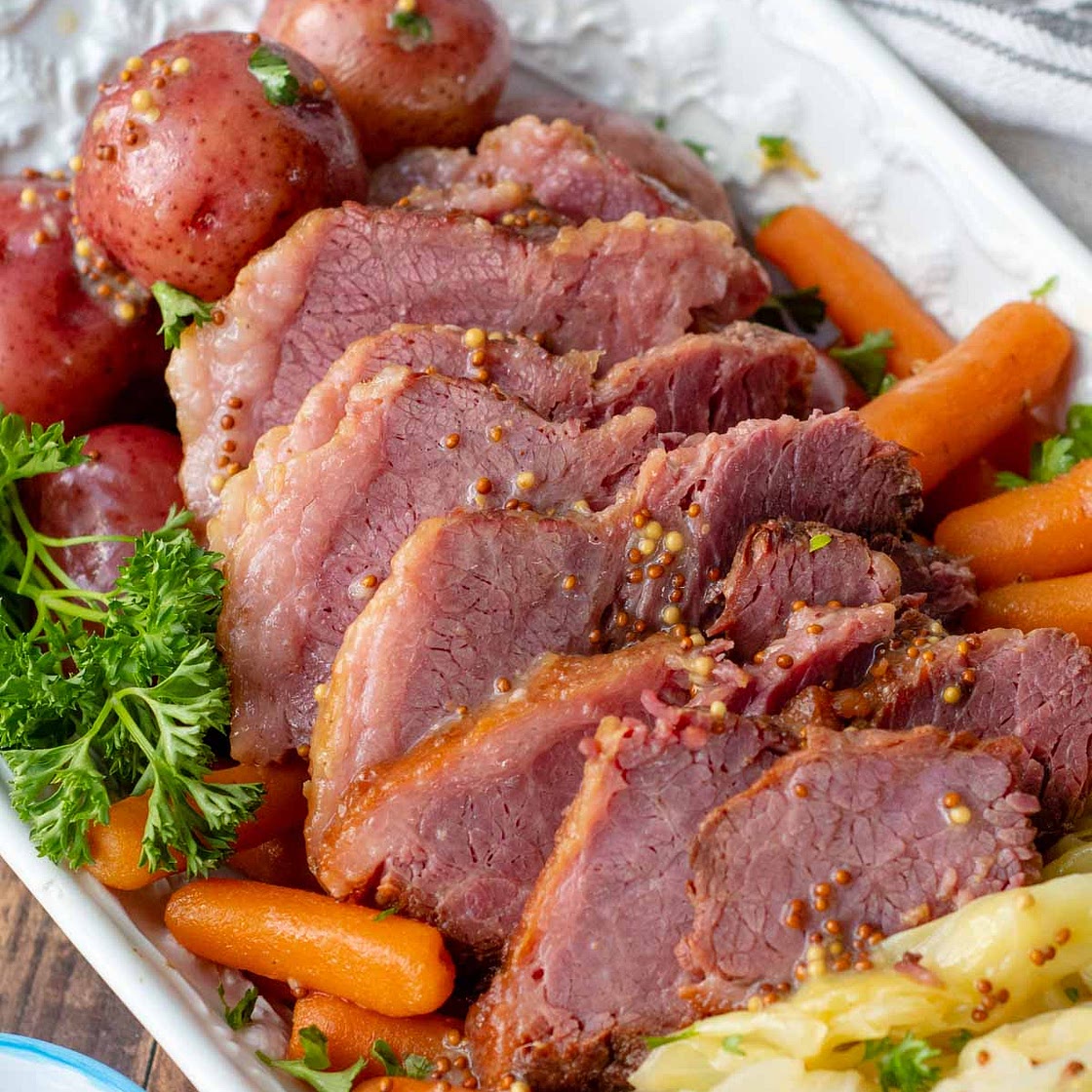 Slow Cooker Corned Beef and Cabbage