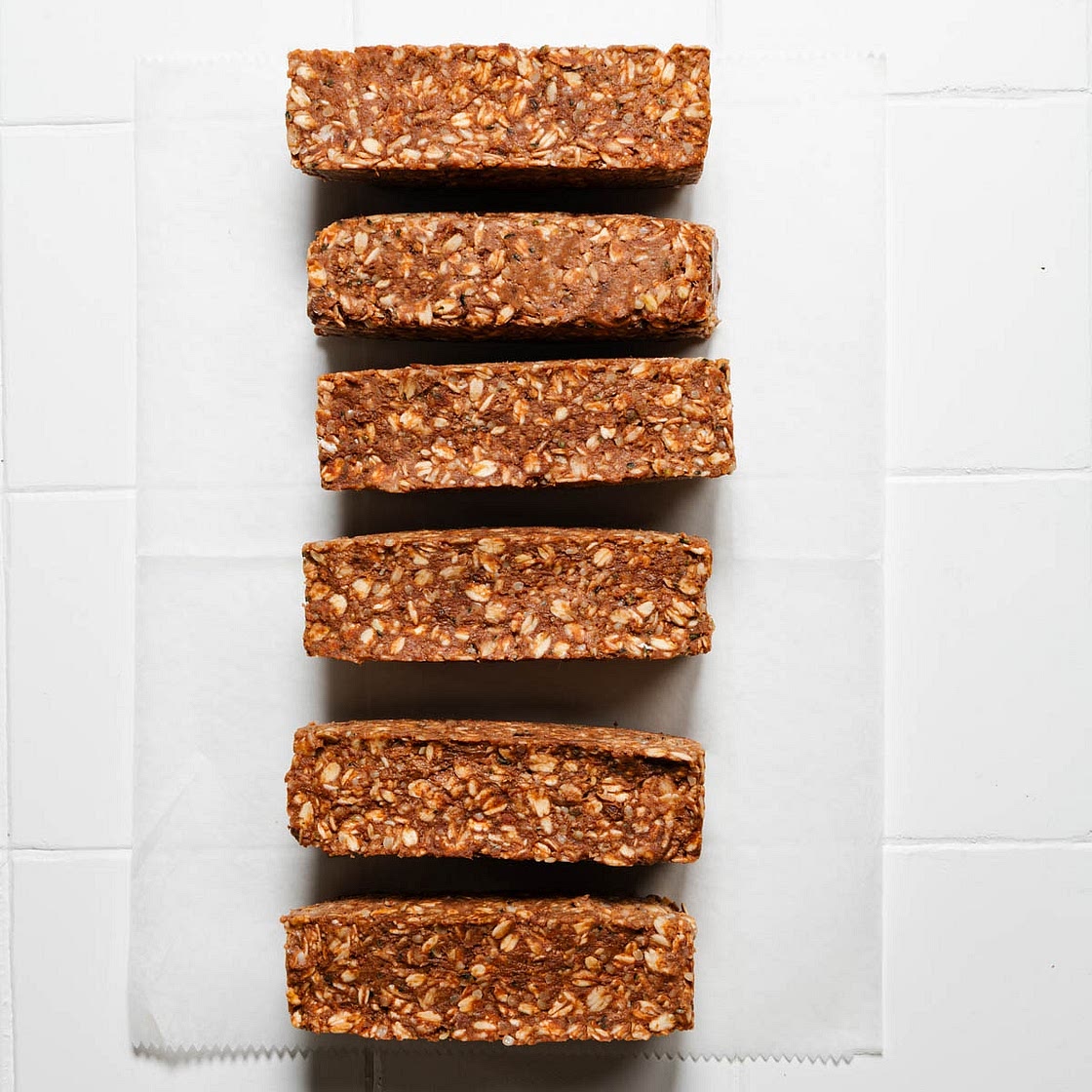 No Bake Oat Bars with Peanut Butter & Banana (High-Protein)