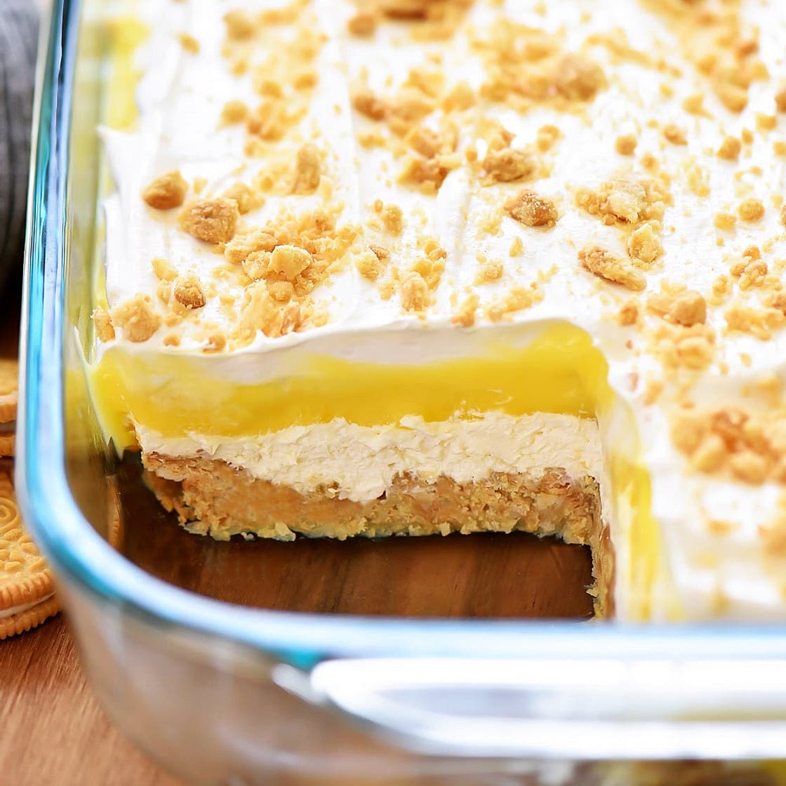 Heavenly Lemon Oreo Dessert