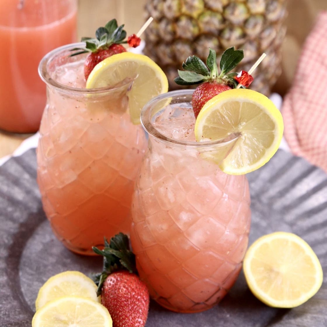 Pineapple Vodka Strawberry Lemonade