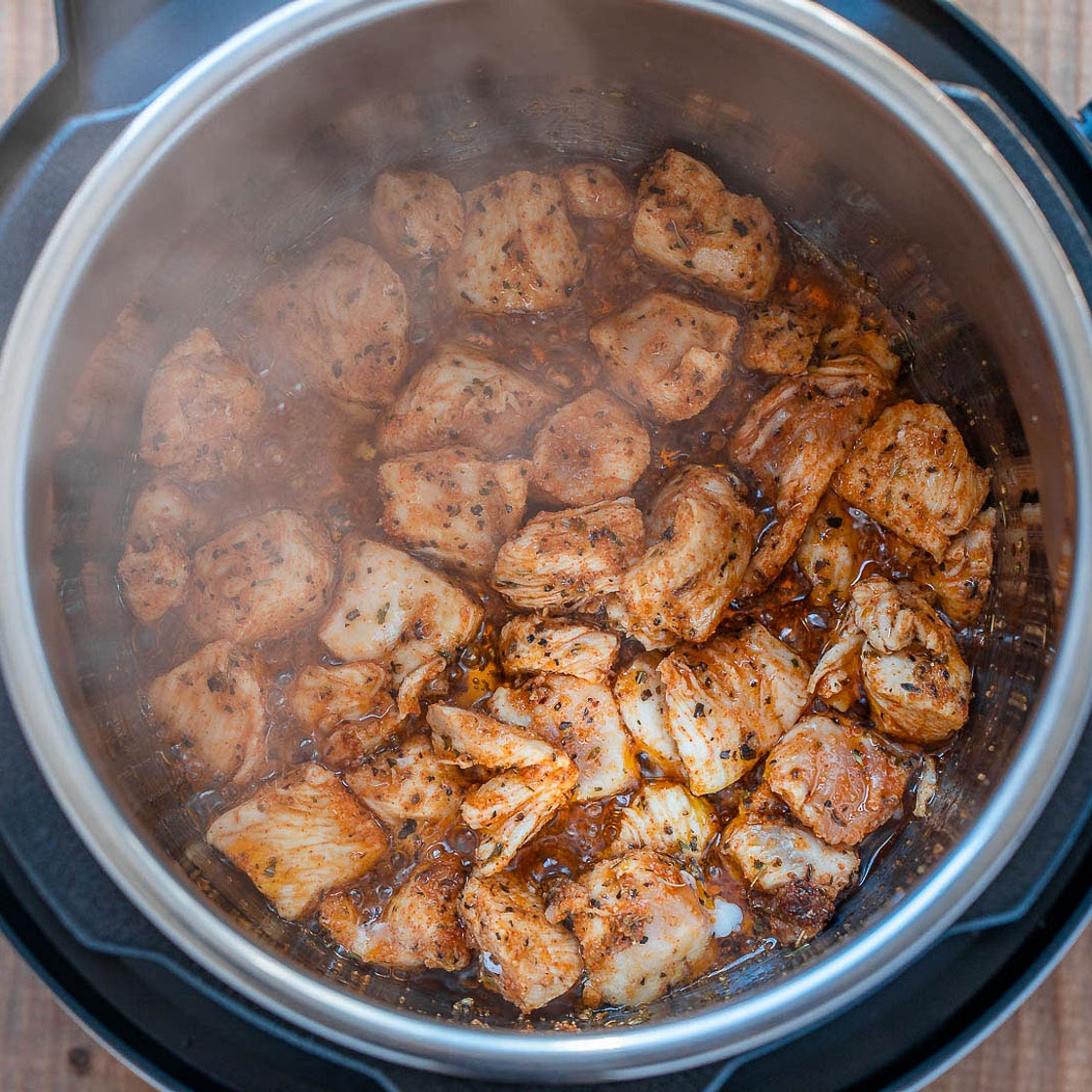 Instant Pot Creamy Garlic Chicken Pasta