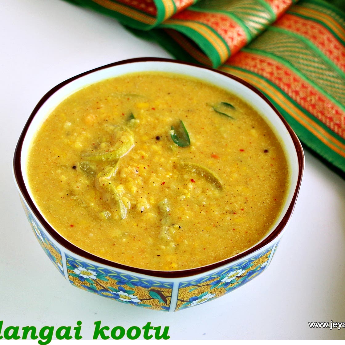Pudalangai poricha kootu recipe
