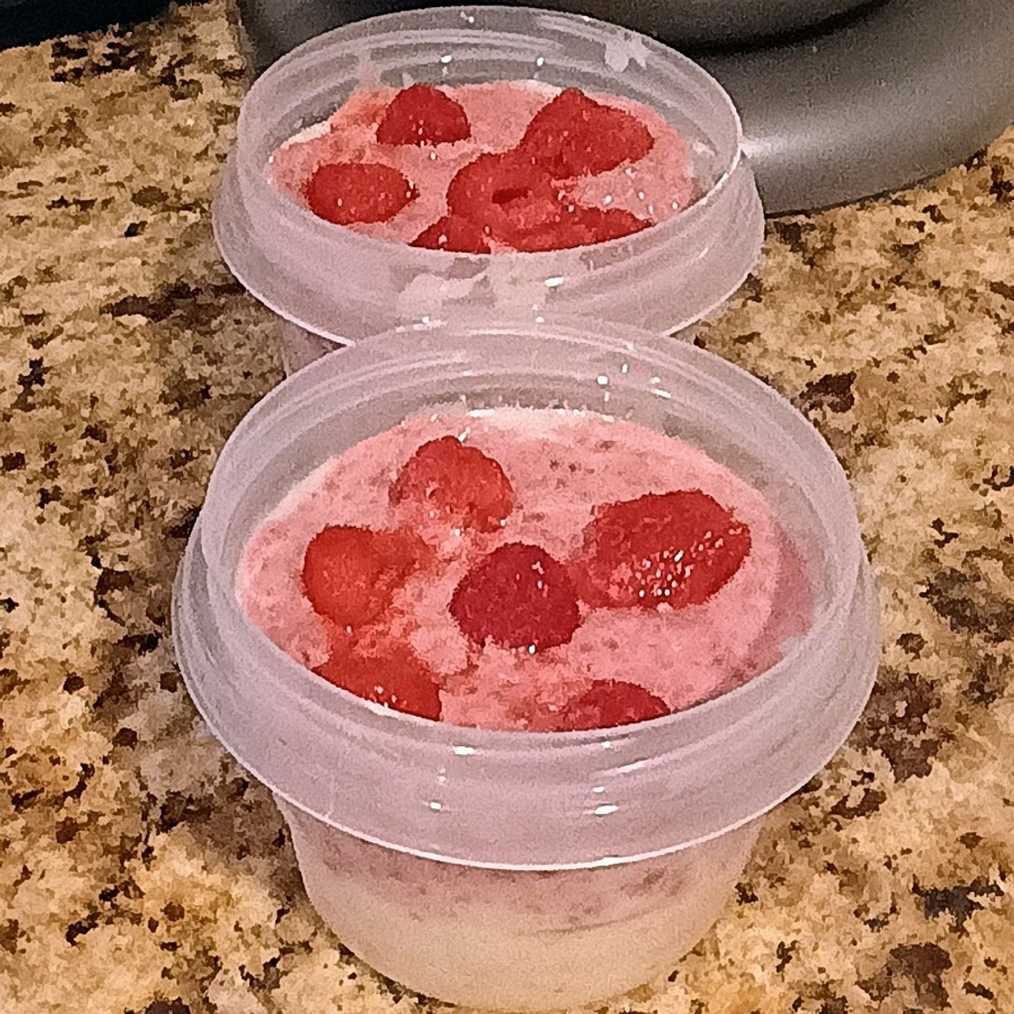 High-Protein Raspberry & Peanut Butter Overnight Oats