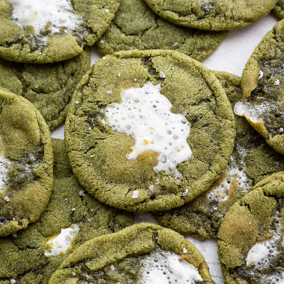 Gooey Matcha Hot Chocolate Cookies
