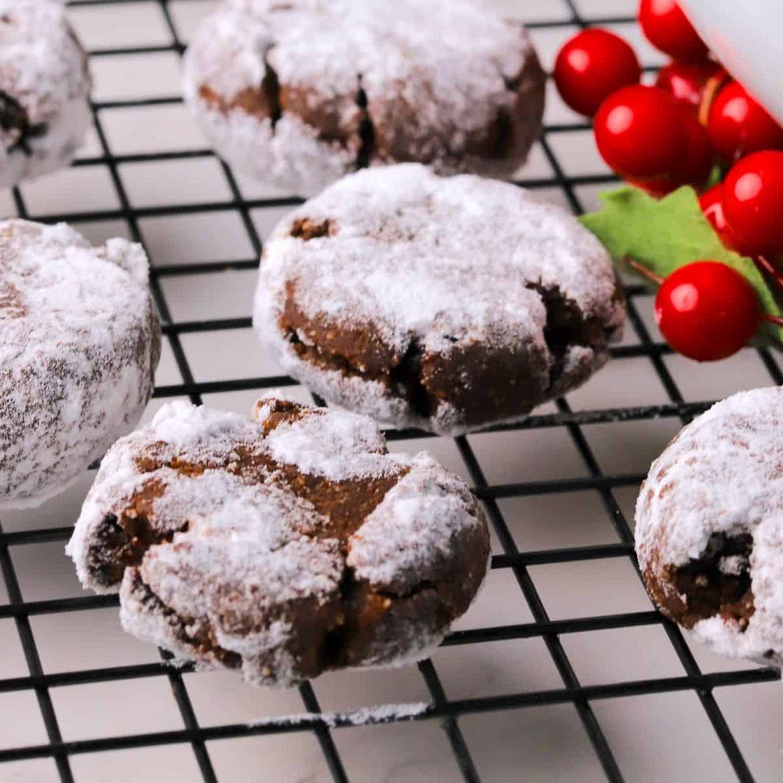 Low Carb Chocolate Crinkle Cookies