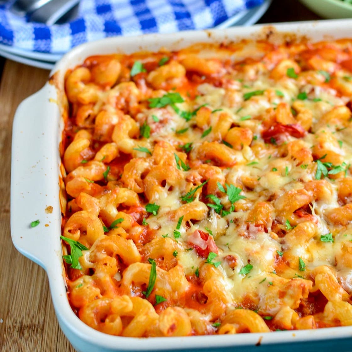Chicken, Bacon and Tomato Pasta Bake