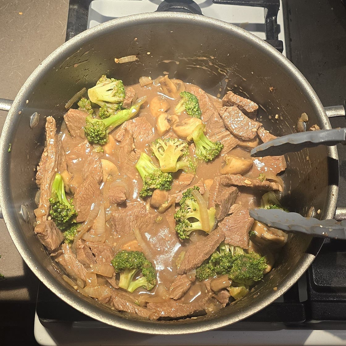 Quick 15 Minute Beef and Broccoli Stir Fry