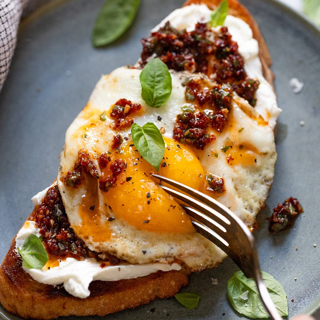 Goat Cheese Toast with Sun-Dried Tomatoes, Basil & Egg